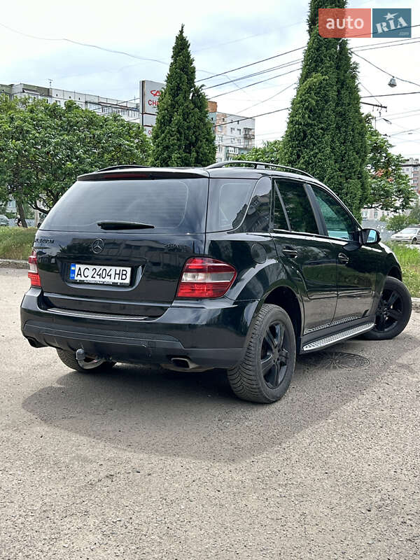 Позашляховик / Кросовер Mercedes-Benz M-Class 2007 в Сумах