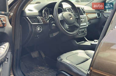 Внедорожник / Кроссовер Mercedes-Benz M-Class 2014 в 
