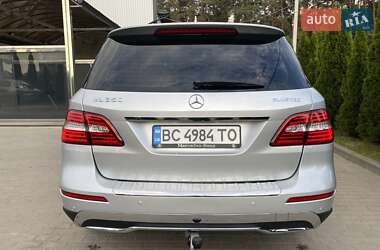 Внедорожник / Кроссовер Mercedes-Benz M-Class 2013 в 