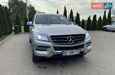 Внедорожник / Кроссовер Mercedes-Benz M-Class 2013 в 