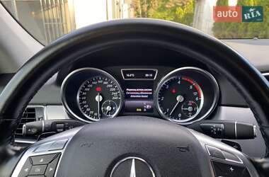 Внедорожник / Кроссовер Mercedes-Benz M-Class 2013 в 