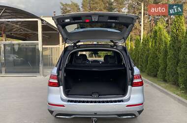 Внедорожник / Кроссовер Mercedes-Benz M-Class 2013 в 