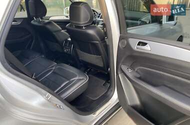 Внедорожник / Кроссовер Mercedes-Benz M-Class 2013 в 