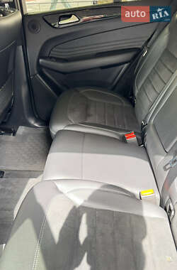 Позашляховик / Кросовер Mercedes-Benz M-Class 2012 в 