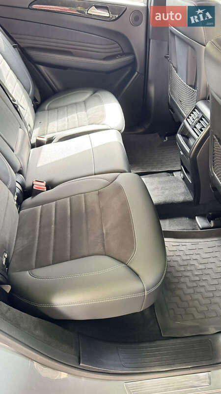 Внедорожник / Кроссовер Mercedes-Benz M-Class 2012 в Одессе