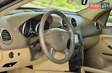 Внедорожник / Кроссовер Mercedes-Benz M-Class 2008 в 