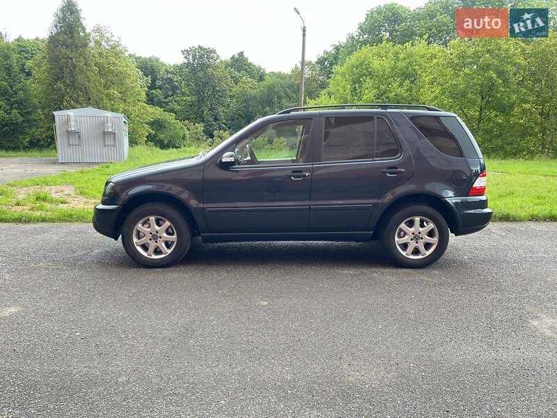 Mercedes-Benz M-Class 2003