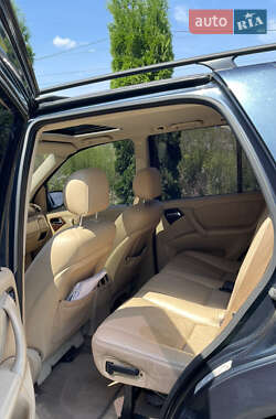 Внедорожник / Кроссовер Mercedes-Benz M-Class 2001 в 