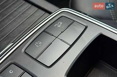 Позашляховик / Кросовер Mercedes-Benz M-Class 2013 в 