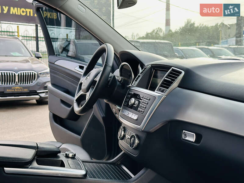 Позашляховик / Кросовер Mercedes-Benz M-Class 2013 в Харкові