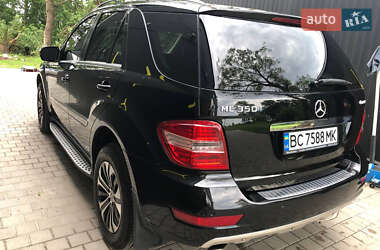 Внедорожник / Кроссовер Mercedes-Benz M-Class 2009 в 