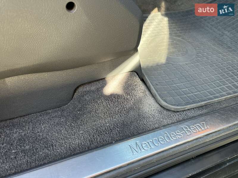 Внедорожник / Кроссовер Mercedes-Benz M-Class 2003 в Днепре фото 14 Внедорожник / Кроссовер Mercedes-Benz M-Class 2003 в Днепре