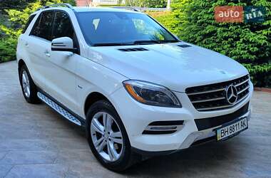 Mercedes-Benz M-Class 2012