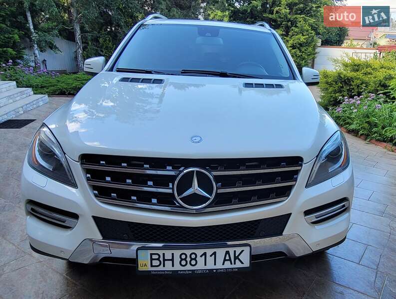 Внедорожник / Кроссовер Mercedes-Benz M-Class 2012 в Одессе