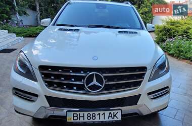 Внедорожник / Кроссовер Mercedes-Benz M-Class 2012 в 