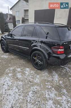 Внедорожник / Кроссовер Mercedes-Benz M-Class 2007 в 
