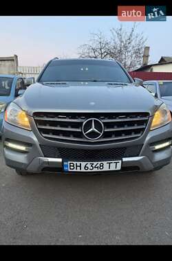 Внедорожник / Кроссовер Mercedes-Benz M-Class 2013 в Одессе