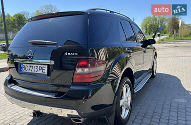Позашляховик / Кросовер Mercedes-Benz M-Class 2007 в 