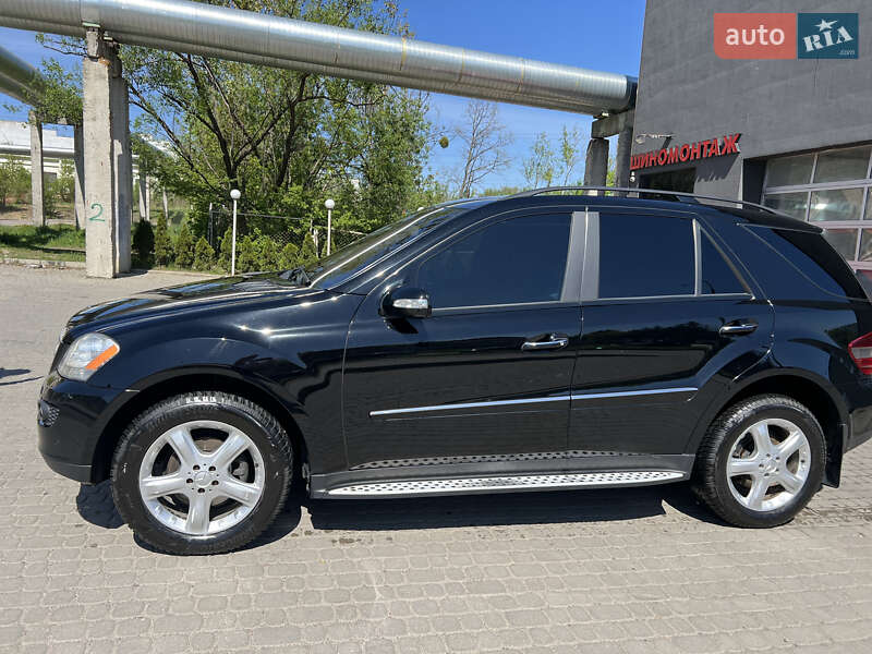 Внедорожник / Кроссовер Mercedes-Benz M-Class 2007 в Львове