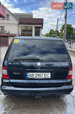 Позашляховик / Кросовер Mercedes-Benz M-Class 2003 в 