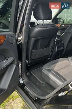 Внедорожник / Кроссовер Mercedes-Benz M-Class 2013 в 