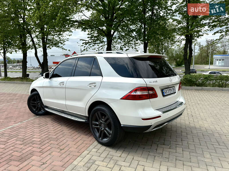 Внедорожник / Кроссовер Mercedes-Benz M-Class 2012 в Харькове