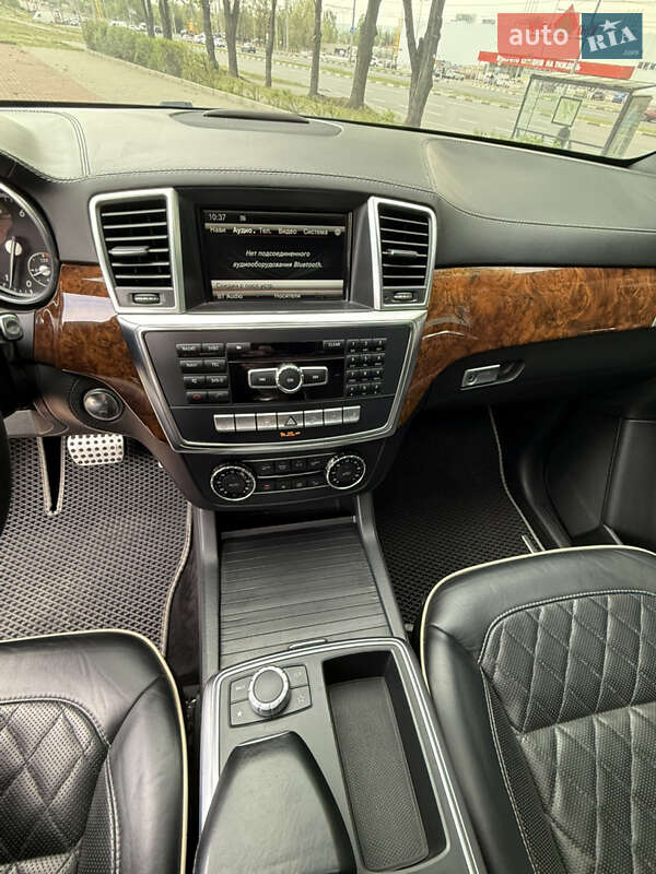 Внедорожник / Кроссовер Mercedes-Benz M-Class 2012 в Харькове
