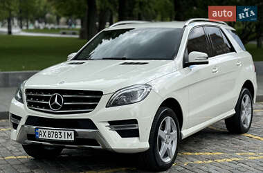 Позашляховик / Кросовер Mercedes-Benz M-Class 2013 в 