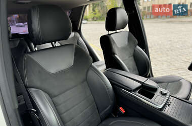 Позашляховик / Кросовер Mercedes-Benz M-Class 2013 в 