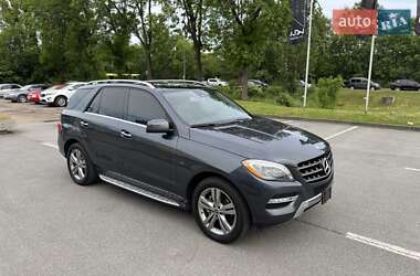 Mercedes-Benz M-Class 2013 Mercedes-Benz M-Class 2013