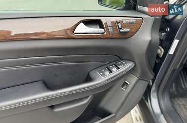 Внедорожник / Кроссовер Mercedes-Benz M-Class 2013 в 