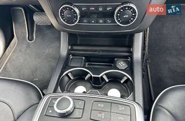 Внедорожник / Кроссовер Mercedes-Benz M-Class 2013 в 