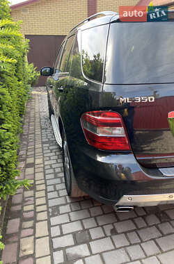 Внедорожник / Кроссовер Mercedes-Benz M-Class 2008 в 
