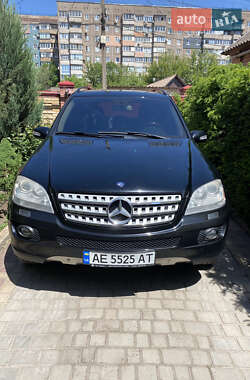 Mercedes-Benz M-Class 2008