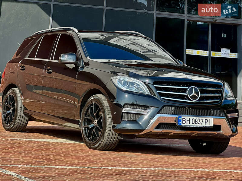 Внедорожник / Кроссовер Mercedes-Benz M-Class 2013 в Одессе