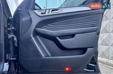 Внедорожник / Кроссовер Mercedes-Benz M-Class 2013 в 
