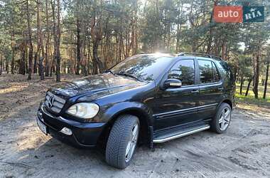 Внедорожник / Кроссовер Mercedes-Benz M-Class 2003 в 