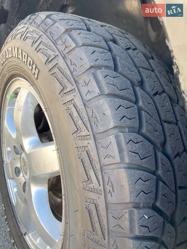 Внедорожник / Кроссовер Mercedes-Benz M-Class 2002 в Киеве