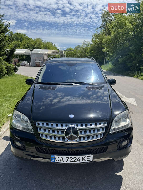 Внедорожник / Кроссовер Mercedes-Benz M-Class 2007 в Золотоноше