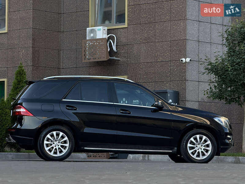 Внедорожник / Кроссовер Mercedes-Benz M-Class 2013 в Одессе