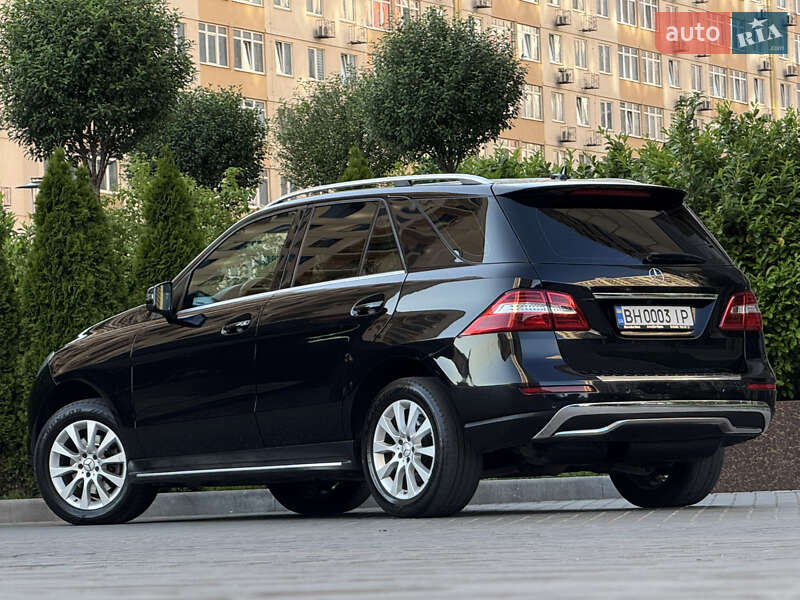 Внедорожник / Кроссовер Mercedes-Benz M-Class 2013 в Одессе