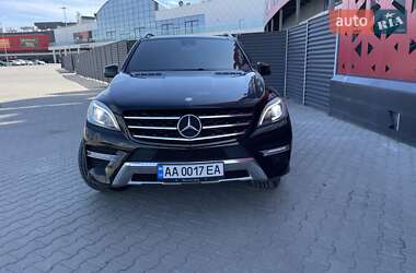 Mercedes-Benz M-Class 2012 Mercedes-Benz M-Class 2012