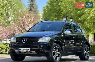 Внедорожник / Кроссовер Mercedes-Benz M-Class 2007 в 