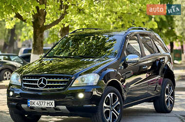 Внедорожник / Кроссовер Mercedes-Benz M-Class 2007 в 