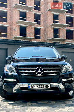 Позашляховик / Кросовер Mercedes-Benz M-Class 2014 в Івано-Франківську