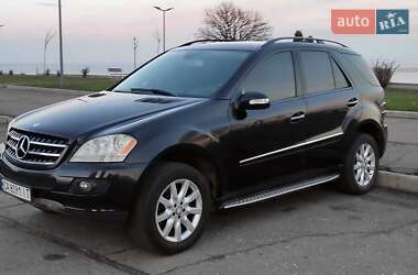Mercedes-Benz M-Class 2008 Mercedes-Benz M-Class 2008