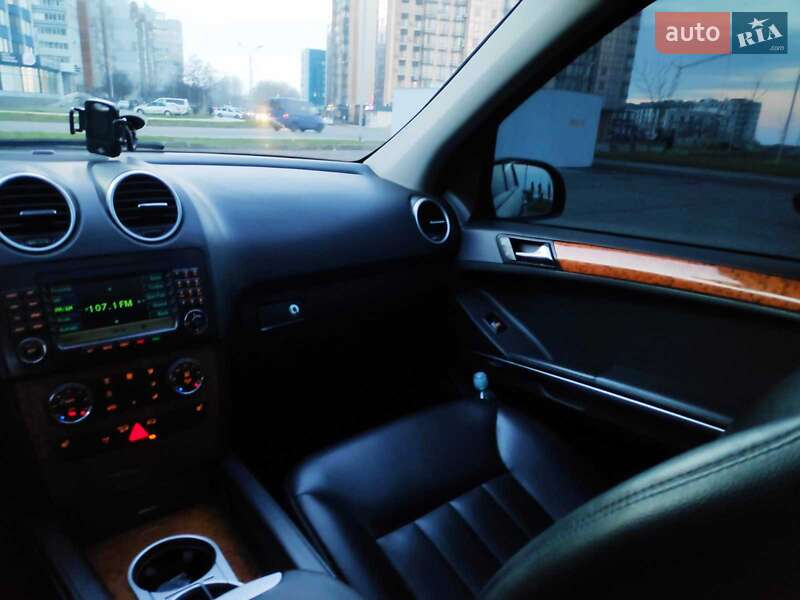 Позашляховик / Кросовер Mercedes-Benz M-Class 2008 в Черкасах