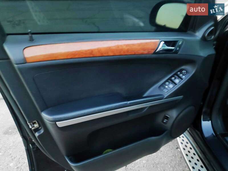 Позашляховик / Кросовер Mercedes-Benz M-Class 2008 в Черкасах