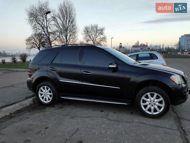 Позашляховик / Кросовер Mercedes-Benz M-Class 2008 в Черкасах