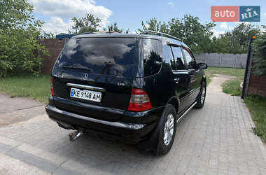 Внедорожник / Кроссовер Mercedes-Benz M-Class 2004 в 